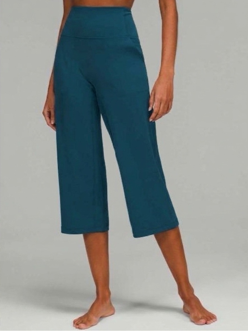 Lululemon Align Wide Leg Super-High-Rise Crop - Picture 1 of 1